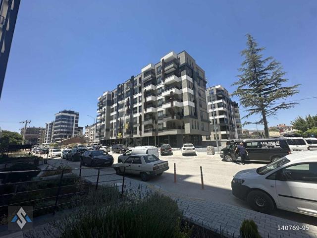 ABDULLAH SOYLU'DAN ESENLER MH'DE SIFIR 3+1 SATILIK LÜKS DAİRE