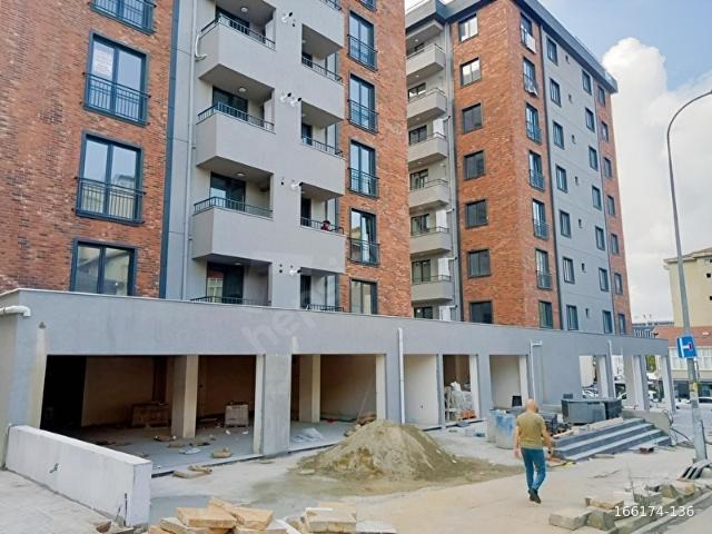 ABDURAHMANGAZİ MAH BUTİK SİTE İCERİSNDE LUX 2+1 DAİRE
