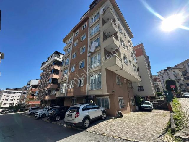 Abdurrahmangazi'de Belediyenin Yanında 3+1 Satılık Daire