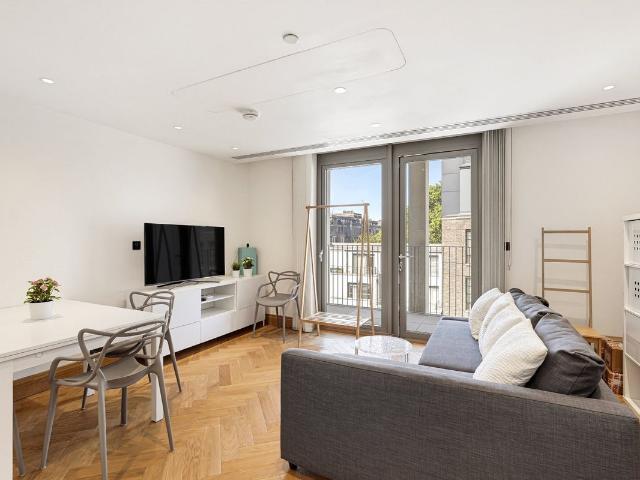Abell House, 31 John Islip Street, Westminster, London SW1P, 1 bed flat to rent, £4,000 pcm | PrimeLocation