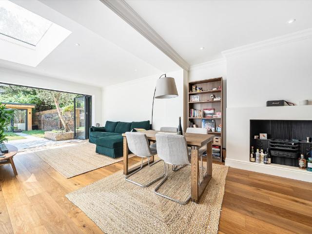 Abercorn Place, London NW8, 2 bed detached house to rent, £7,497 pcm | PrimeLocation