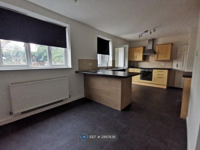 Abercorn Road, Doncaster DN2, 3 bed semi detached house to rent, £950 pcm | PrimeLocation