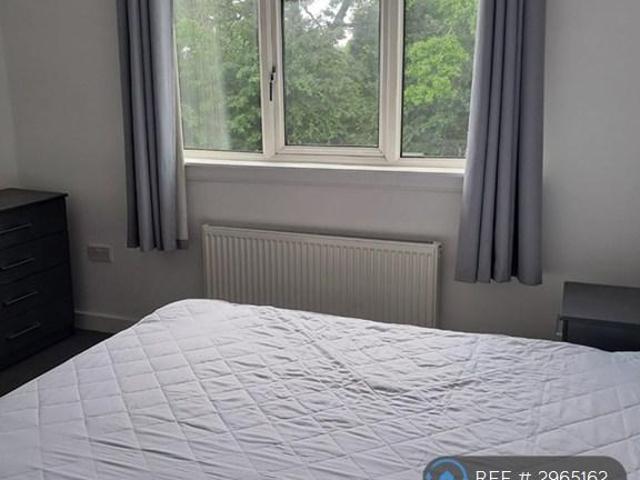 Abercairn Road, London, SW16 1 bed in a house share to rent £800 pcm £185 pw