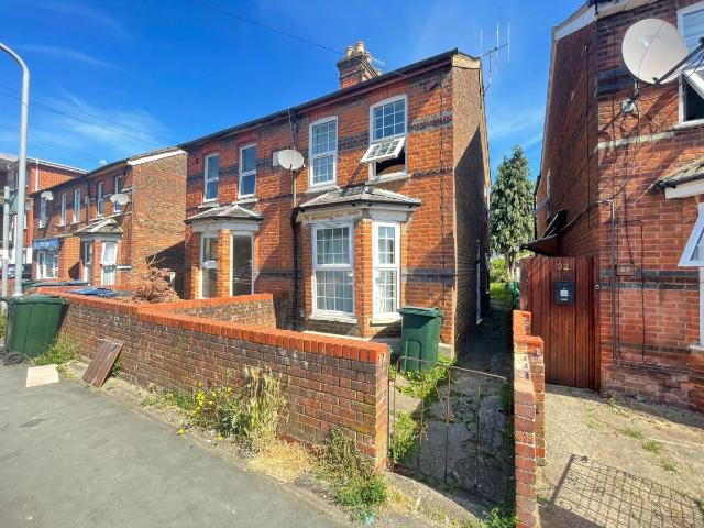 Abercromby Avenue HP12, 4 bed semi detached house to rent, £1,800 pcm | PrimeLocation
