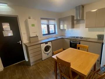 Abercromby Business Centre, Abercromby Street, Glasgow, G40 2RZ, United Kingdom | 4 bed townhouse for rent #168151084 | Rentberry
