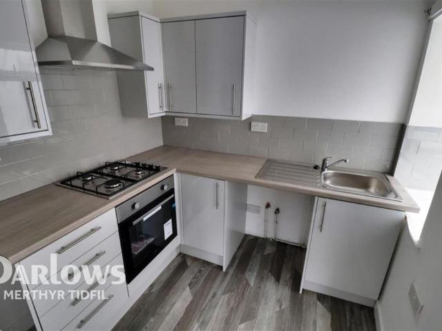 Aberbeeg Road 3 bed terraced house to rent £700 pcm £162 pw