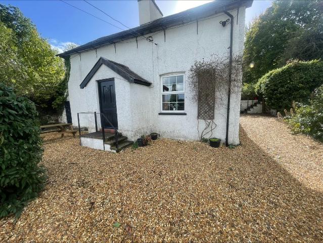 Abergele LL22, 3 bed property to rent, £1,250 pcm | PrimeLocation