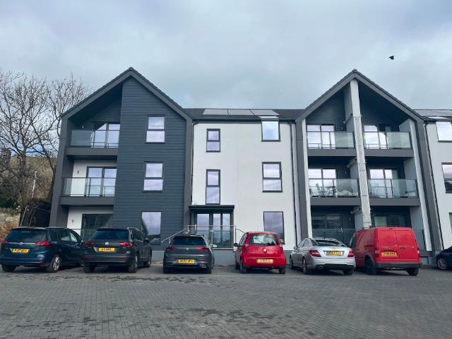 Aberdour Road, Burntisland KY3, 2 bed flat to rent, £1,065 pcm | PrimeLocation