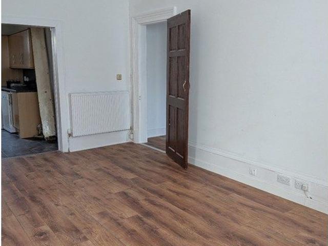 Aberdour Road, Burntisland KY3, 2 bed flat to rent, £1,150 pcm | PrimeLocation