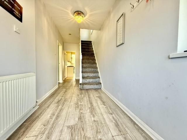 Aberdale road, West Knighton, Leicester 3 bed semi detached house to rent £1,250 pcm £288 pw