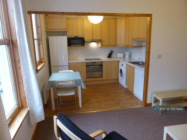 Aberdeen, Aberdeen, AB24 2 bed flat to rent £800 pcm £185 pw