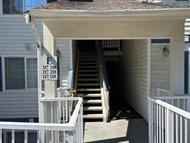 Aberdeen Ave NE Apt E117