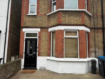 Aberdeen Road, Croydon CR0, 2 bed flat to rent, £1,750 pcm | PrimeLocation