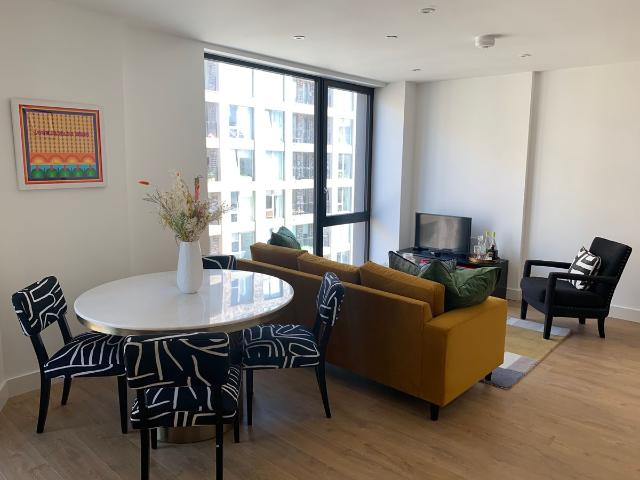 Aberfeldy Square, London E14, 1 bed flat to rent, £2,300 pcm | PrimeLocation