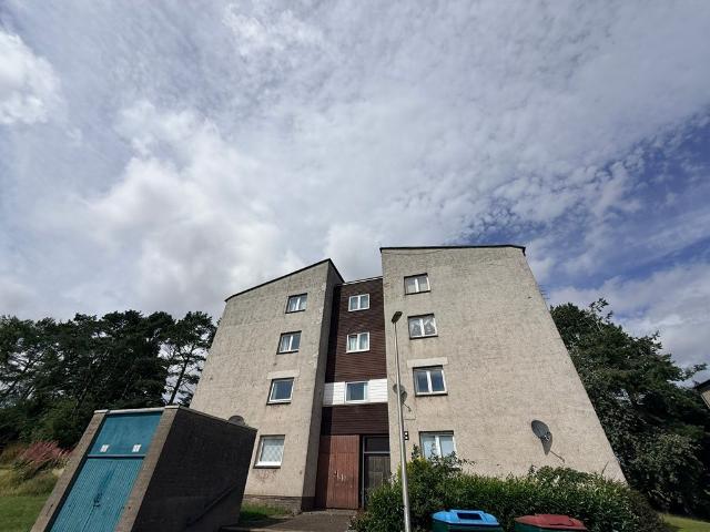 Abernethy Road, Dundee DD5, 2 bed flat to rent, £750 pcm | PrimeLocation