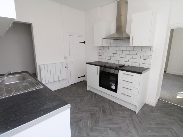 Aberrhondda Road, Porth CF39, 2 bed property to rent, £725 pcm | PrimeLocation