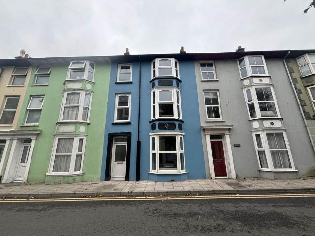 Aberystwyth, ABERYSTWYTH SY23 6 bed house to rent £3,150 pcm £727 pw