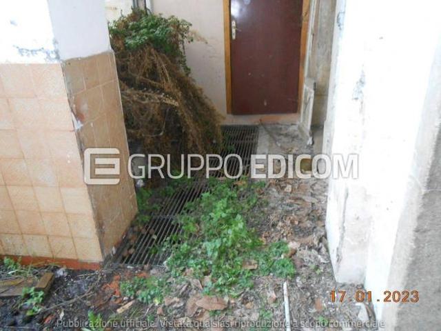 Abitazione di tipo popolare di 223 mq in vendita a Pietradefusi Rif. 4559342
