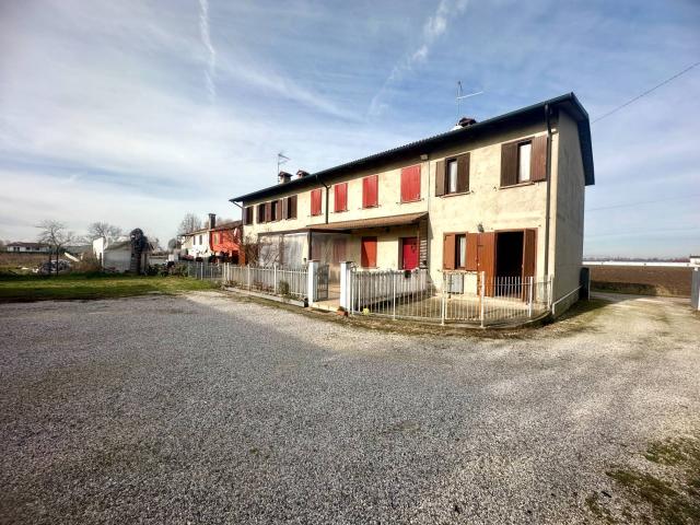 Abitazione semindipendente in vendita a Borgo Veneto