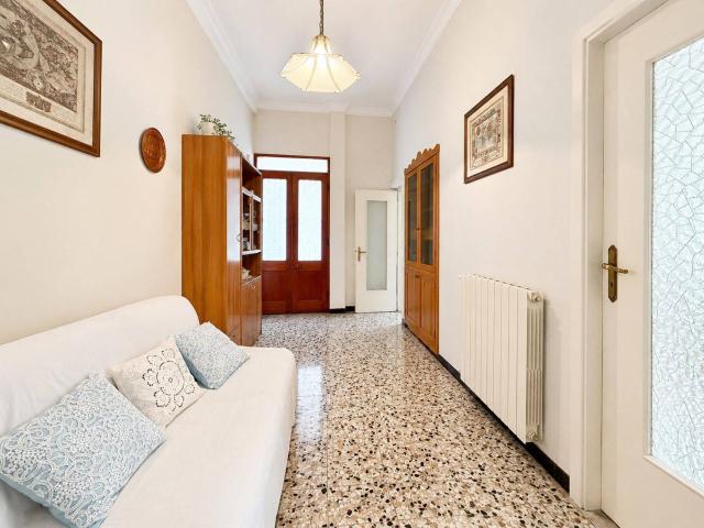 Abitazioni tipiche storiche in vendita a Tovo San Giacomo, Costino