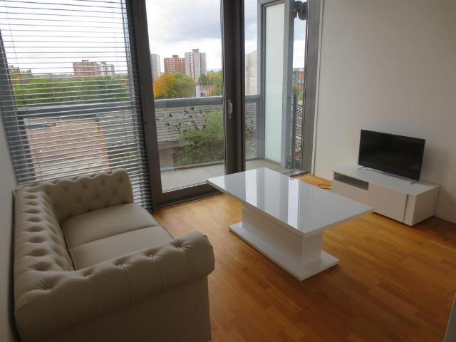 Abito,85 Greengate Studio to rent £995 pcm £230 pw