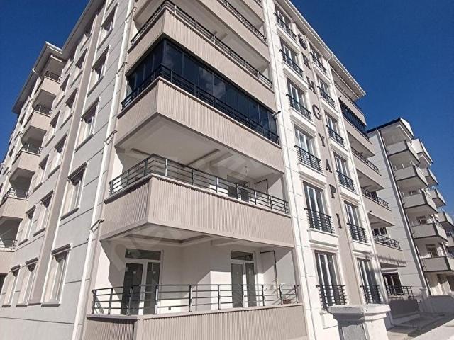 ABİDİN ÇELİK'TEN NAR DA 2+1 SATILIK SIFIR DAİRE