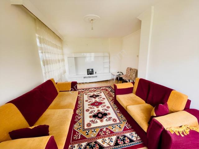 Abidinpaşa Mah Cadde Yakını Eşyalı Kiralı 2+1 Daire