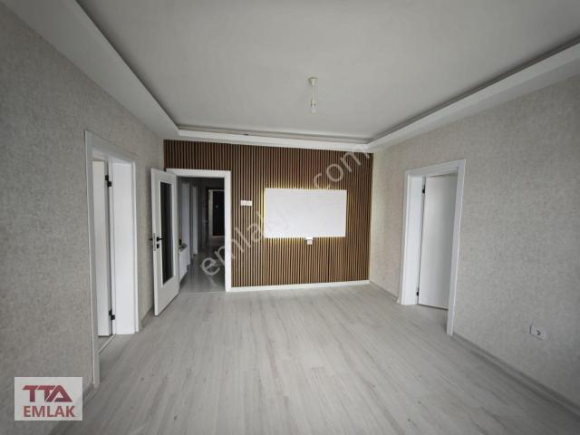 Abidinpaşa Mah.güzel İş Sokakta Ful Yapılı 1. Katta 3+1 Satılık Daire