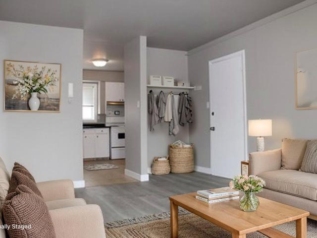Abigail Apartments 2 Bedroom Apartment for Rent at 3319 Argyle Rd, Regina, SK S4S 2B6 Lakeview