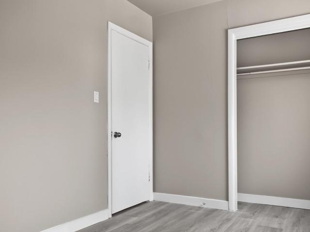 Abigail Apartments Studio Apartment for Rent at 3319 Argyle Rd, Regina, SK S4S 2B6 Lakeview