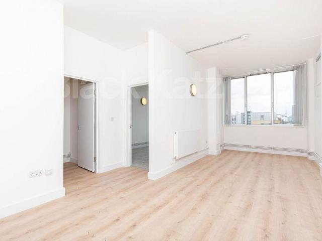Ability Plaza Kingsland Road, Dalston / Haggerston E8, 2 bed flat to rent, £2,674 pcm | PrimeLocation