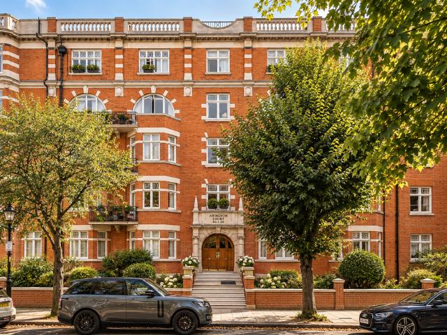 Abingdon Court, Abingdon Villas, London 4 bed apartment to rent £10,000 pcm £2,308 pw