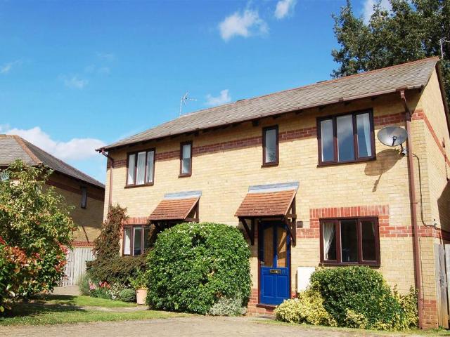 Ablett Close, Cowley, Oxford 3 bed house to rent £2,610 pcm £602 pw