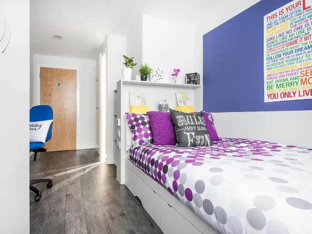 Ablett House Liverpool Student Accommodation | Amber