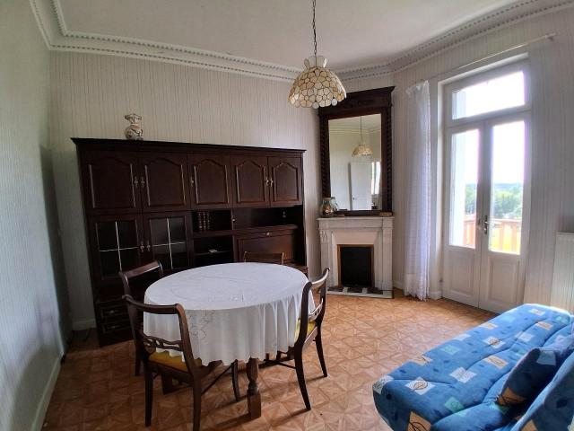 Abrest, à 10 mn du centre de Vichy, la reine des villes dea. 0m² Vichy