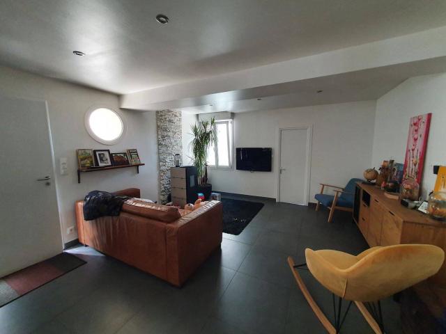 Abrest maison F4 avec terrasse