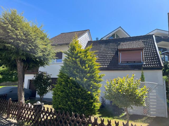 Abriss, Teilabriss oder Sanierung hier ist alles möglich! EFH in Ötigheim in ruhiger Lage!