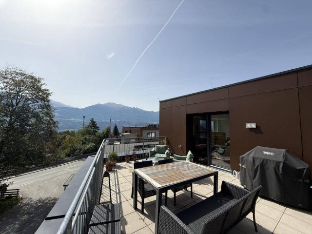 ABSAM! Traumhafte Maisonettewohnung mit großzügiger Dachterrasse und beeindruckendem Alpenpanorama!