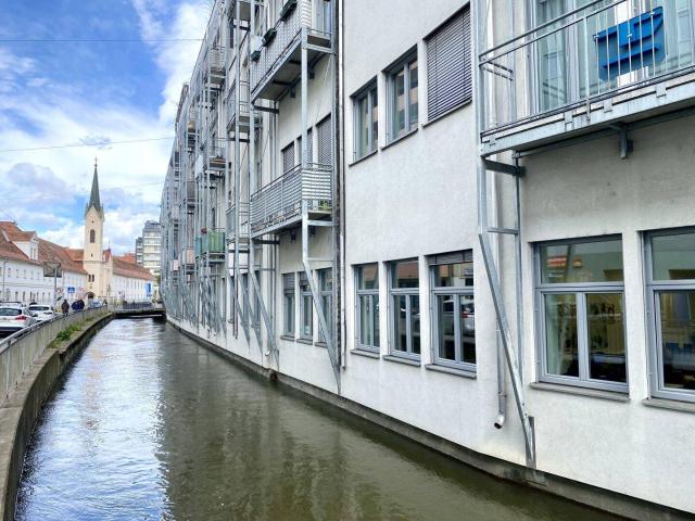 ABSOLUT ZENTRAL + Barrierefreie 2 3 Zimmer Wohnung mit Balkon nahe Annenstrasse/Rosseggerhaus