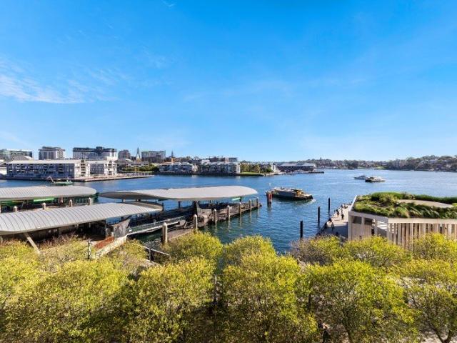 Stunning Waterfront Apartment with Security Parking