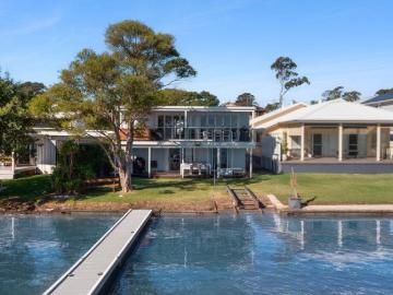 Absolute Waterfront Living with Private Jetty