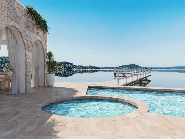 Absolute waterfront living, crafted for the fortunate few