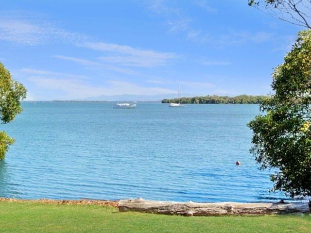 Absolute Waterfront Perfection A Rare 1,052m² Opportunity With Soil Test Done