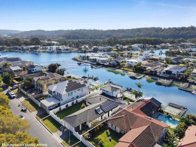 Absolute Waterfront | Private Beach | Direct Ocean Access