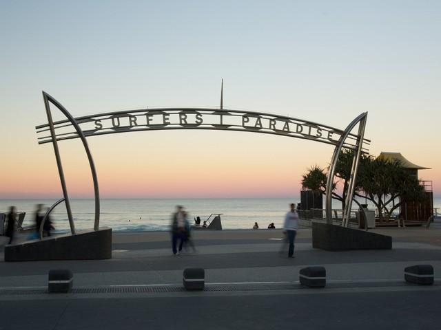 Absolute Beachfront Management Rights $410k Net Profit, Ocean View Residence | Resort Brokers ID: MR009228