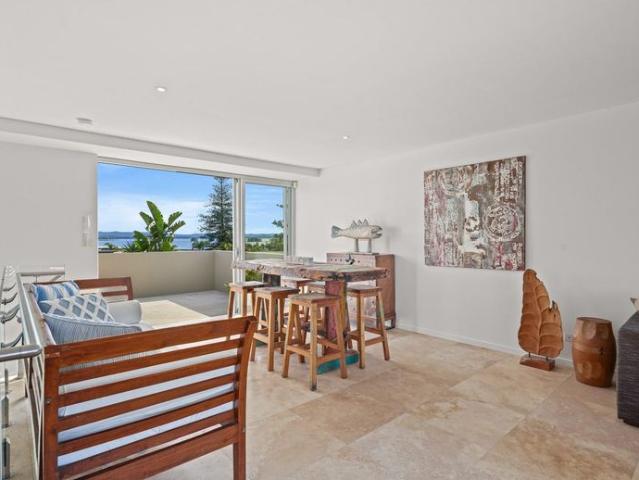 Absolute Beachfront Optionally Furnished Apartment