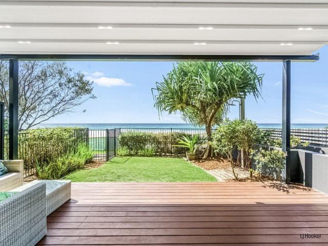Absolute Beachfront Apartment with Ocean Views In Prime Location