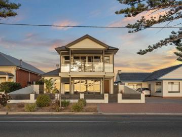 Absolute Beachfront Luxury on an Expansive Coastal Allotment with Uninterrupted Sea Views