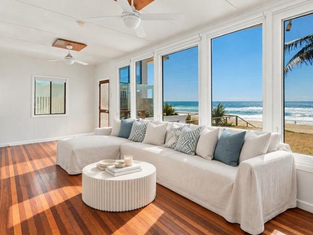Absolute Beachfront Living on Jefferson Lane