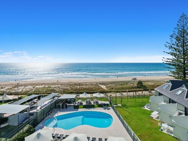 Absolute Beachfront 2 bedroom